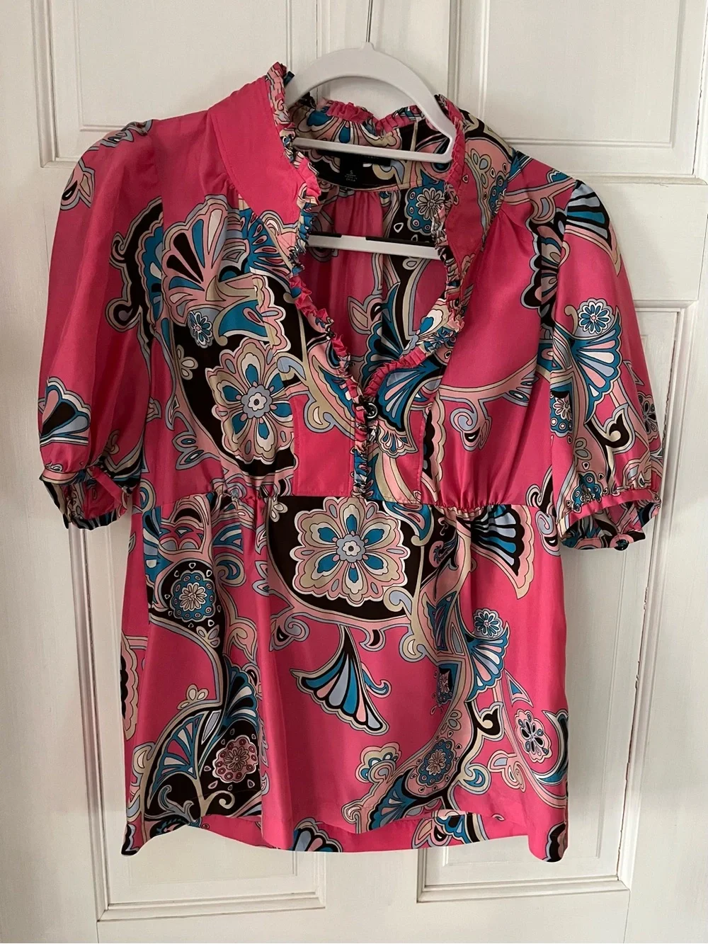 Banana Republic Pink Paisley-Print Ruffle V-Neck Blouse